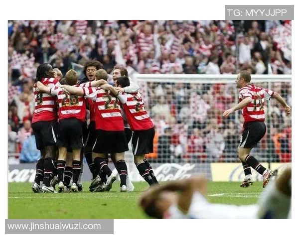 北安普敦主场迎战林肯城争夺英甲联赛关键三分之战